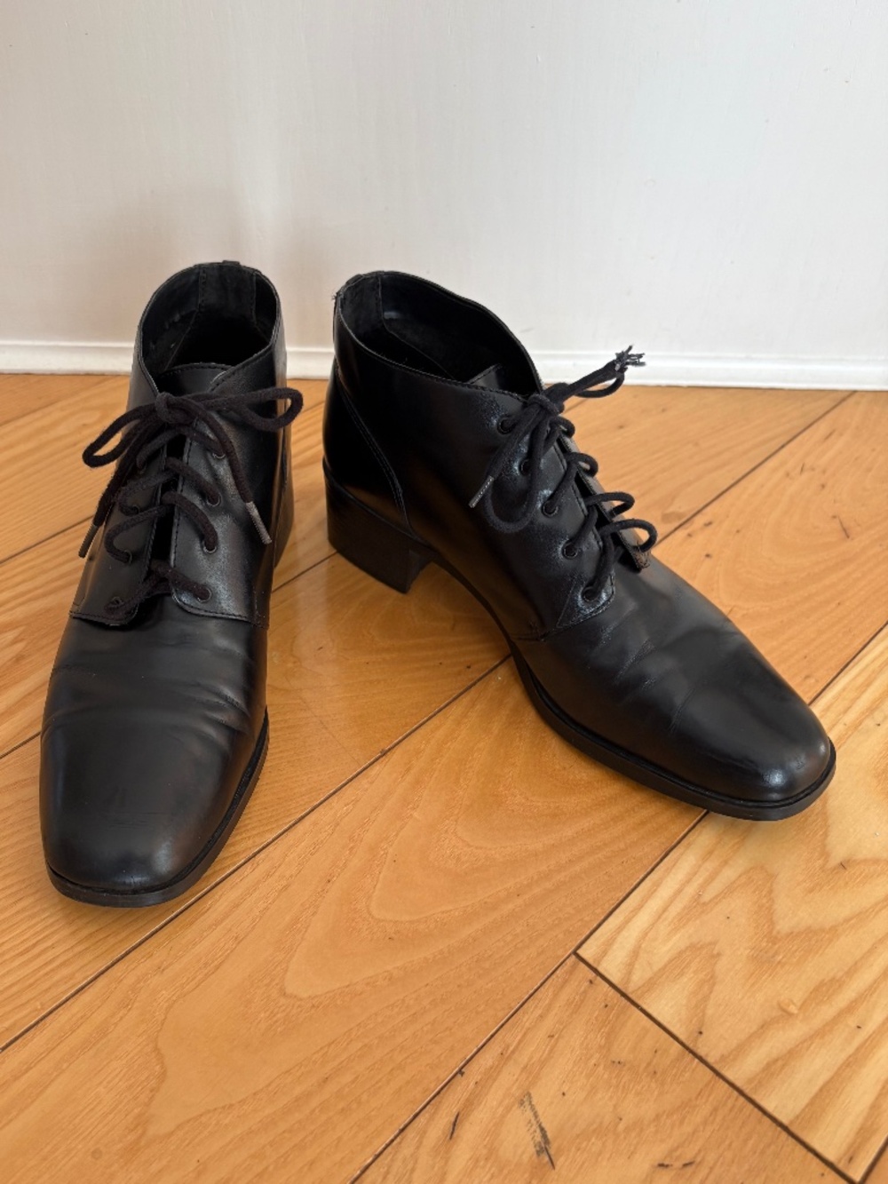 Casual Connection Vintage Black Leather Lace Up Ankle Boots Dark Academia Granny